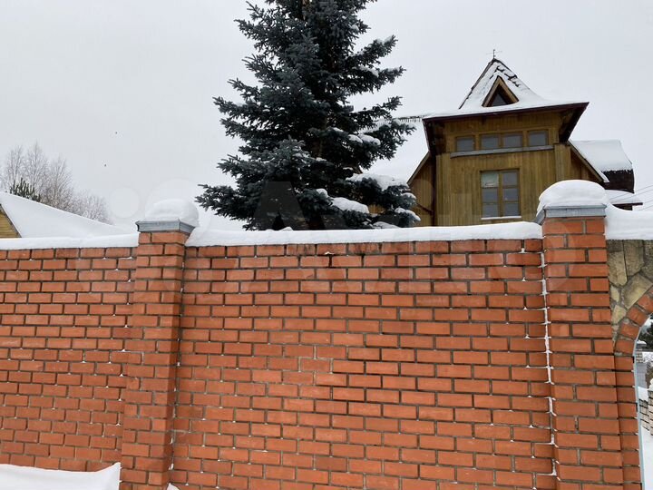 Дом 302 м² на участке 16 сот.