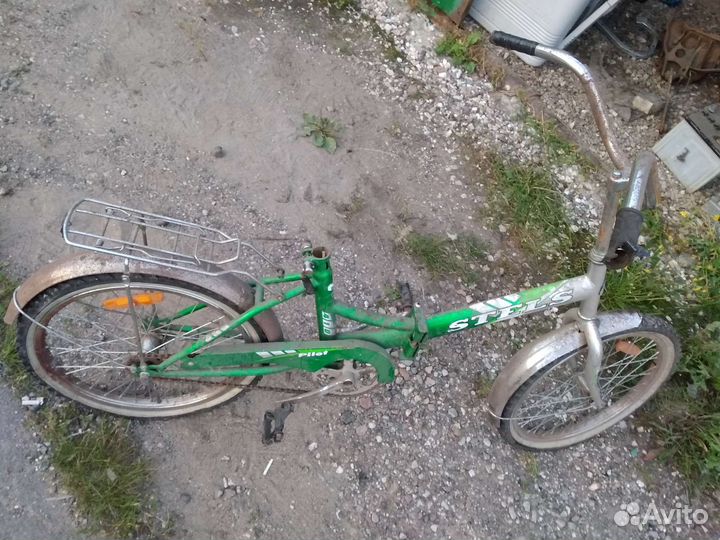 Два велосипеда складные десна