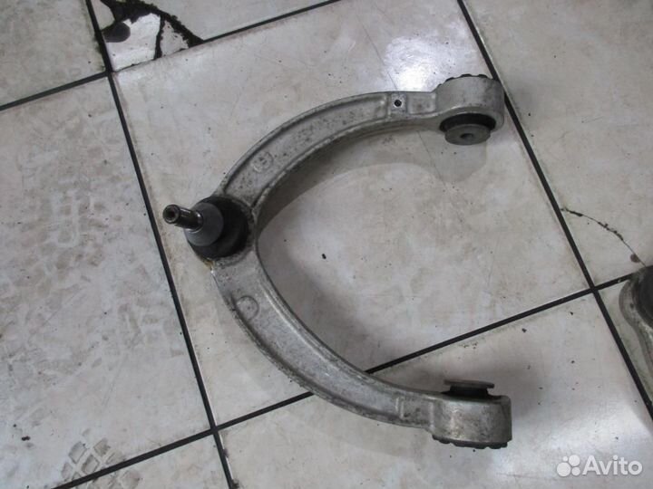 Рычаг передний верхний w166 ML-class 642.826 20