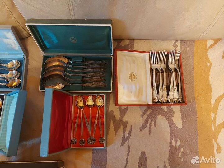 Ложки десертные мнц, Вилки столовые мнц СССР