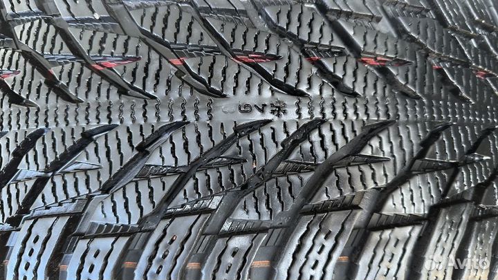 Nokian Tyres Hakkapeliitta R3 225/50 R17