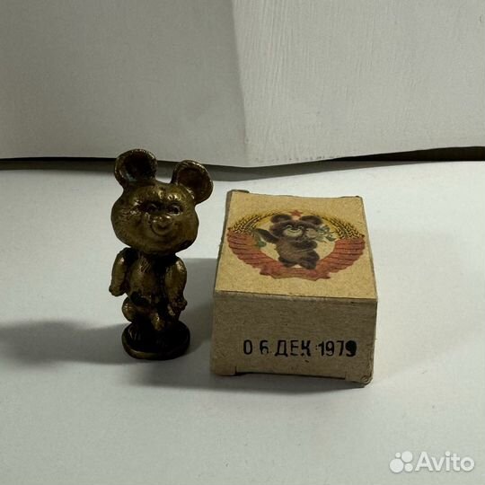 Статуэтка Олимпийский мишка