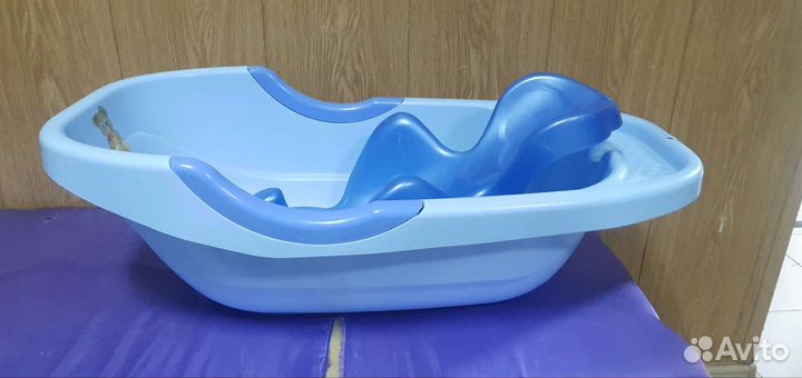 Ванночка для купания с горкой