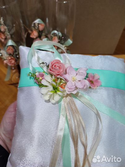 Бокалы на свадьбу