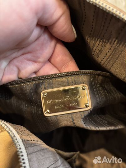 Сумка Salvatore Ferragamo оригинал