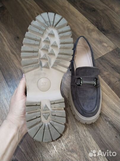 Лоферы женские 37 размер