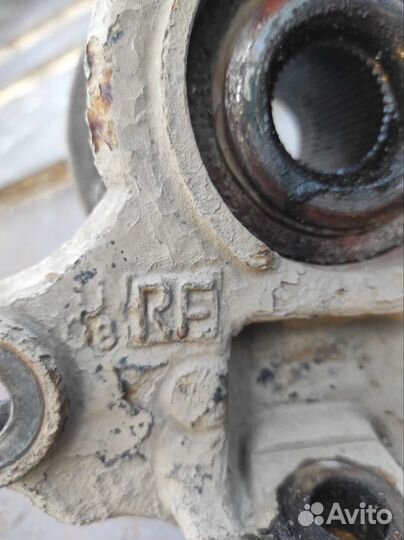 Кулак поворотный правый Ford Mondeo 4