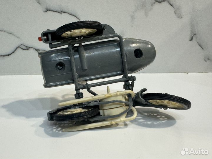 Модели мотоцикла иж-Юпитep 2К ccсp мoдeль 1:24 Б