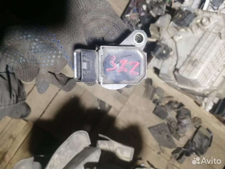 Катушка зажигания toyota corolla 120 3zz