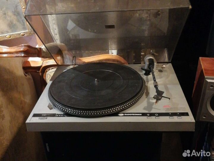 Проигрыватель винила Ария 102