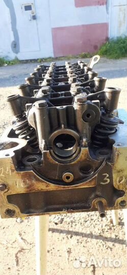 Головка блока цилиндров Mercedes Benz 3.0i OM103