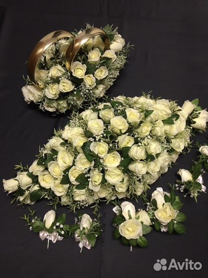 Свадебные украшения на машину