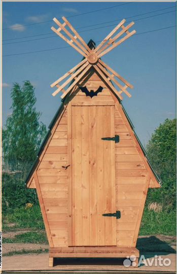 Уличный туалет деревянный RFL