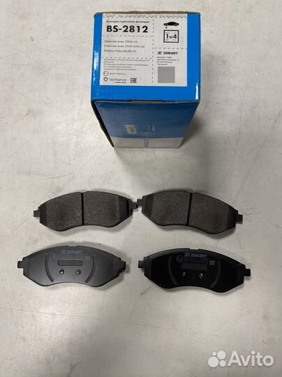 Колодки передние Chevrolet Aveo T200, T250