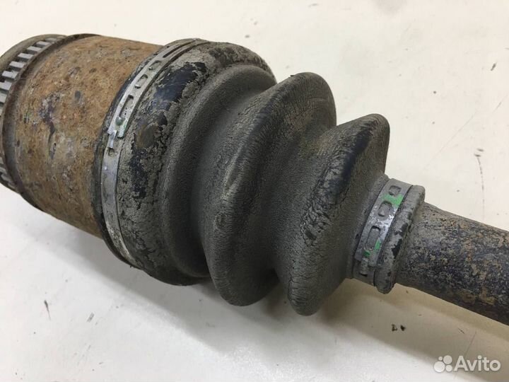 Привод задний правый Infiniti M / Q70 Y51 2010