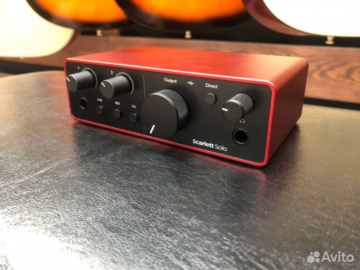 Звуковая карта Focusrite Scarlett Solo 4th GEN