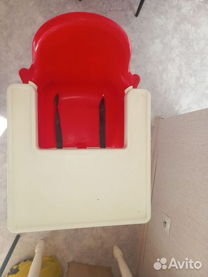 Стульчик для кормления IKEA со столиком