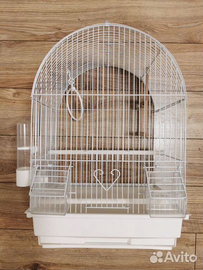 Клетка белая с кормушками, поилкой, лампа для птиц