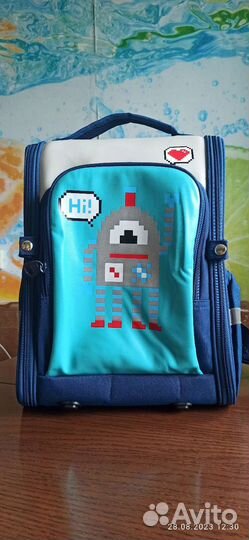 Рюкзак школьный новый