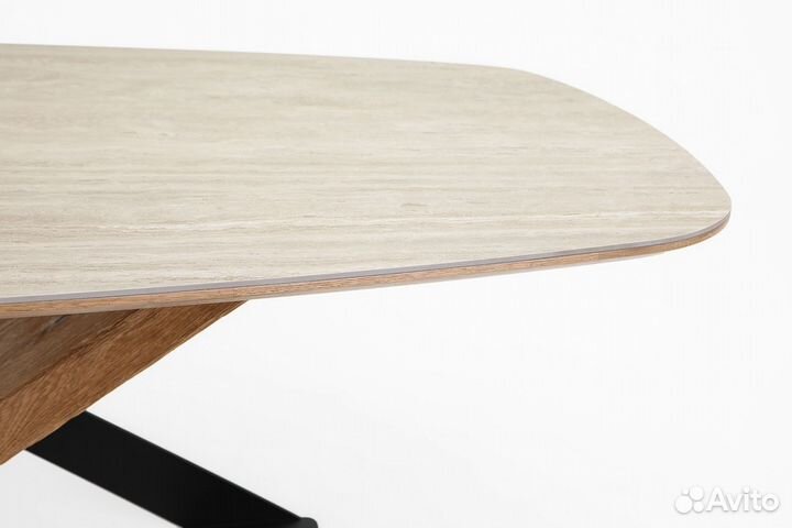 Стол обеденный из массива дуба 