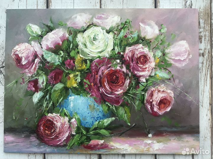 Картина маслом Розы в голубой вазе