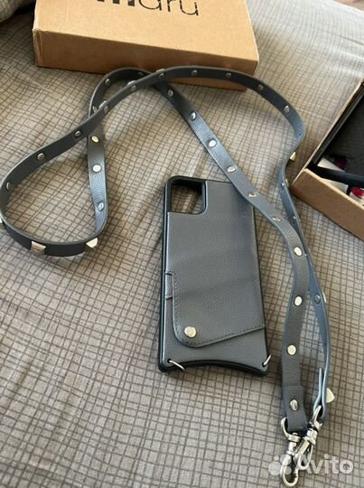 Чехол на iPhone 11 в виде кросс боди