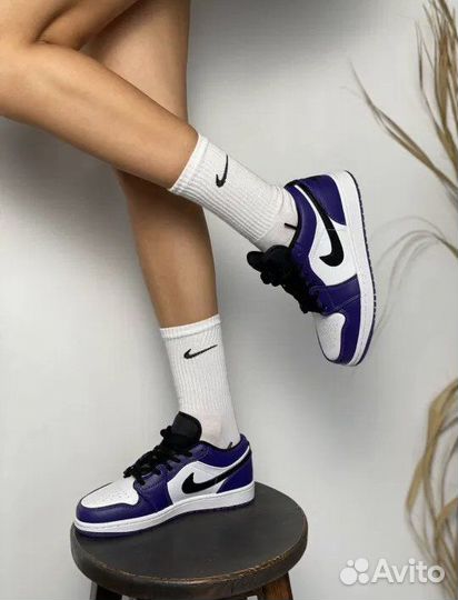 Белые носки nike