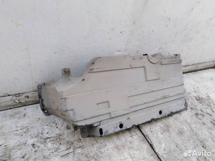 Защита бензобака 51718408767