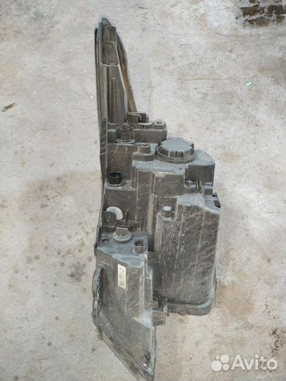 Фара правая б/у KIA seltos 2022