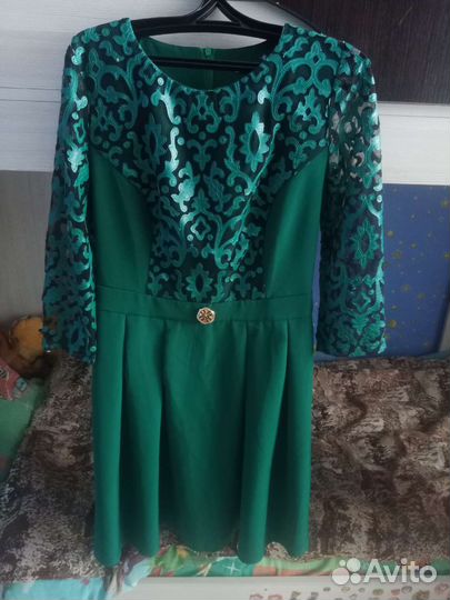 Платье праздничное женское