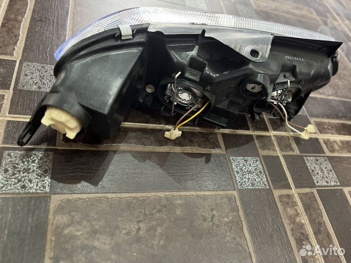 Фары на peugeot 406