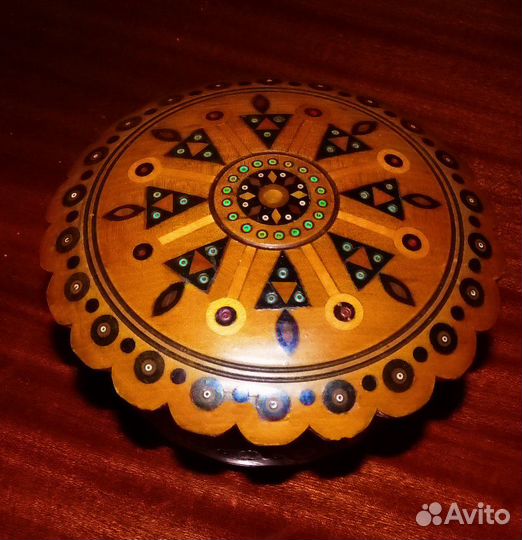 Шкатулки массив дерево+биссер