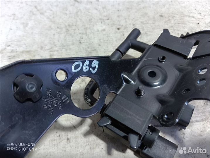 Клапан электромагнитный впускного коллектора Audi