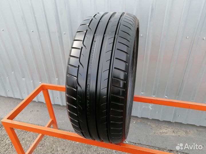 Dunlop Sport Maxx RT 215/40 R17 87W
