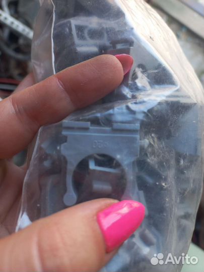 Крепеж клипса диаметр 20