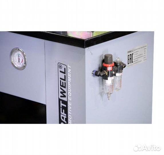 Станок для клепки тормозных колодок