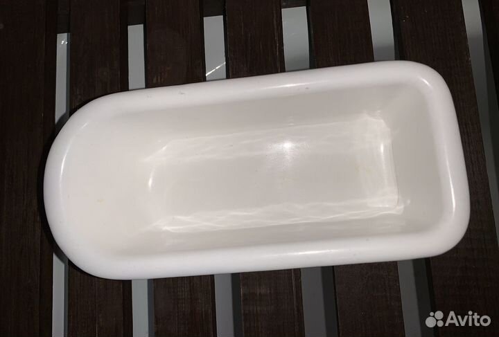 Рекламная Чугунная ванночка