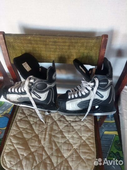 Коньки хоккейные