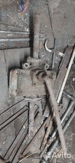 Насос ручной поршневой