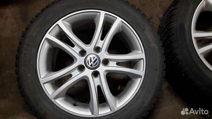 Зимние колеса на дисках штук r16 Jetta Golf Octa