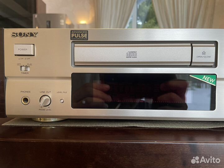 Sony CDP-555ESA