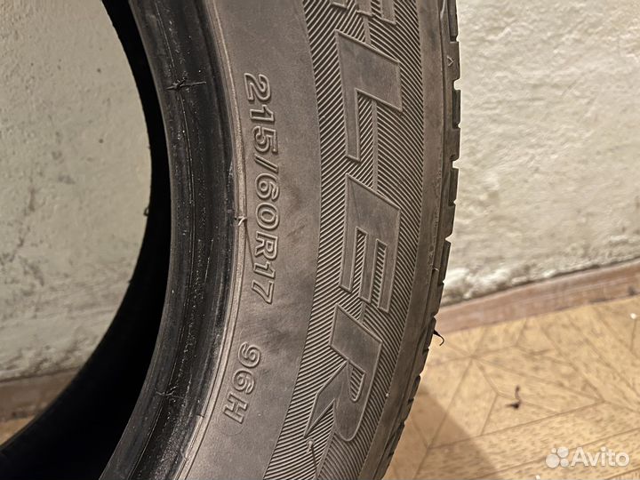 Bridgestone Dueler H/P Sport 215/60 R17 100