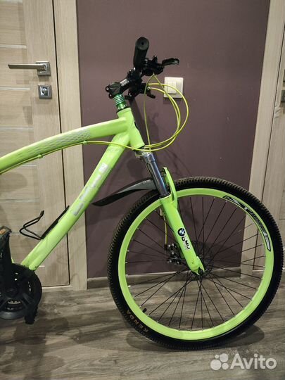 Велосипед BMW 26R на дисковых тормозах