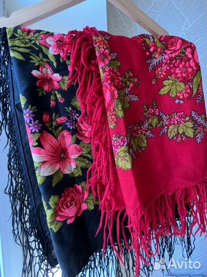 Павловопосадский шерстяной платок