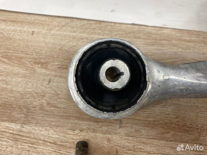 Рычаги подвески передние Bmw 3 F30 N55B30 2012