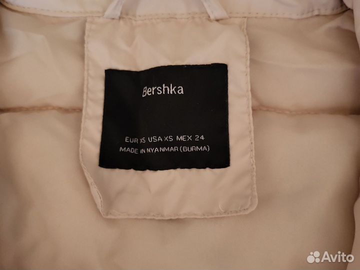 Куртки Bershka и парка Stradivarius XS для девочк