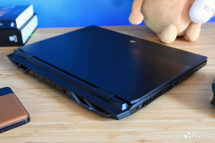 Predator Helios 300 (i7-12700H/RTX 3070 Ti)