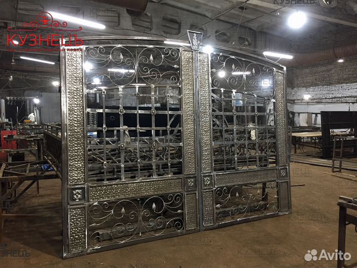 Кованые ворота