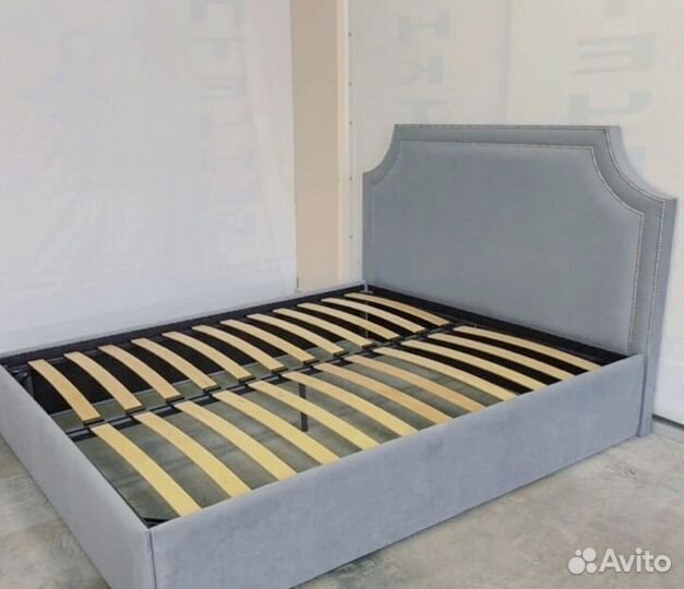 Кровать на заказ от производителя