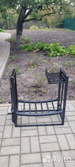 Дровница для бани